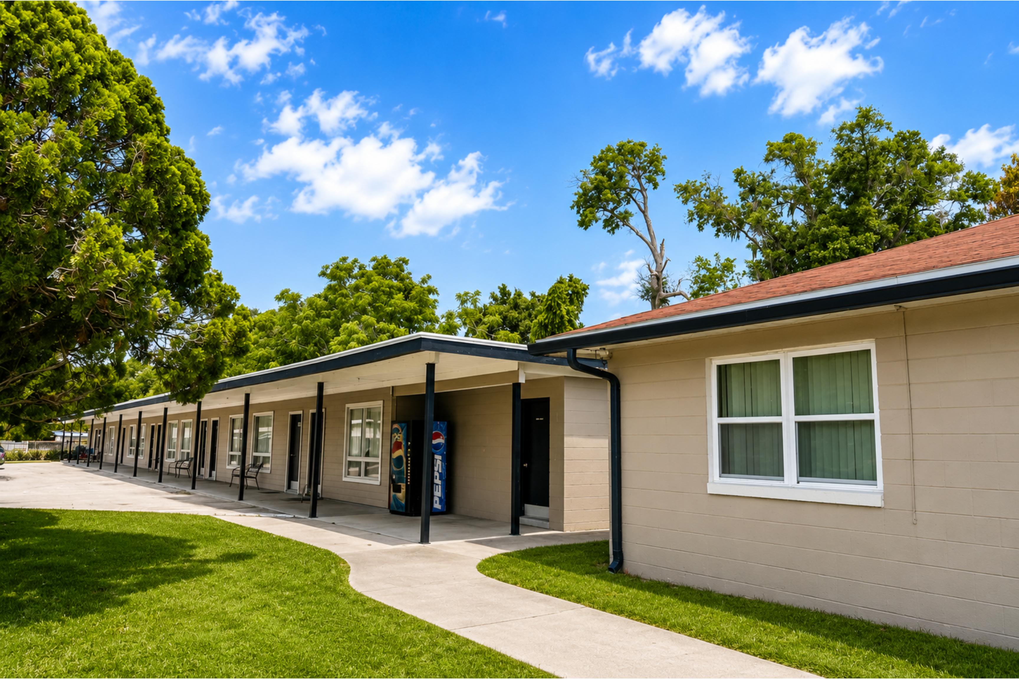 Florida Garden Motel Winter Haven Near LEGOLAND 16/20