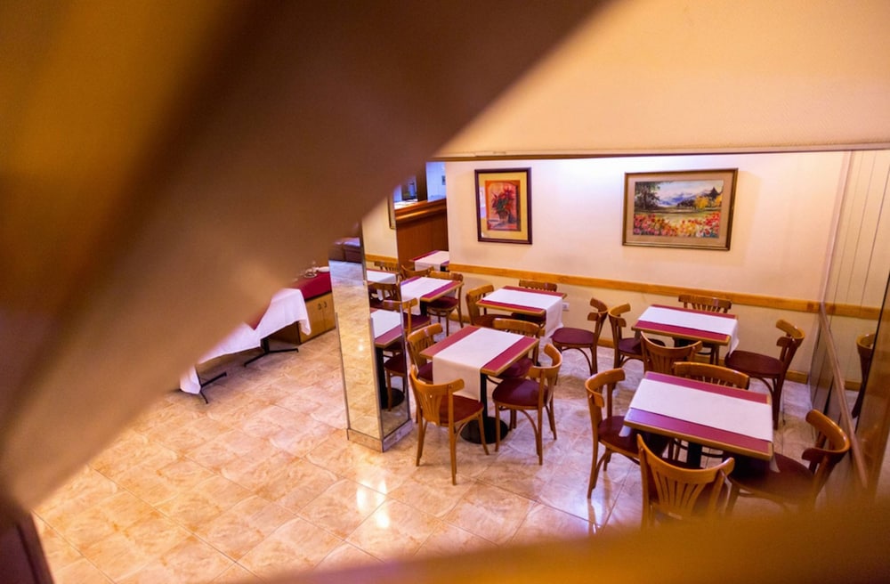 Palace Hotel Mendoza 26/31