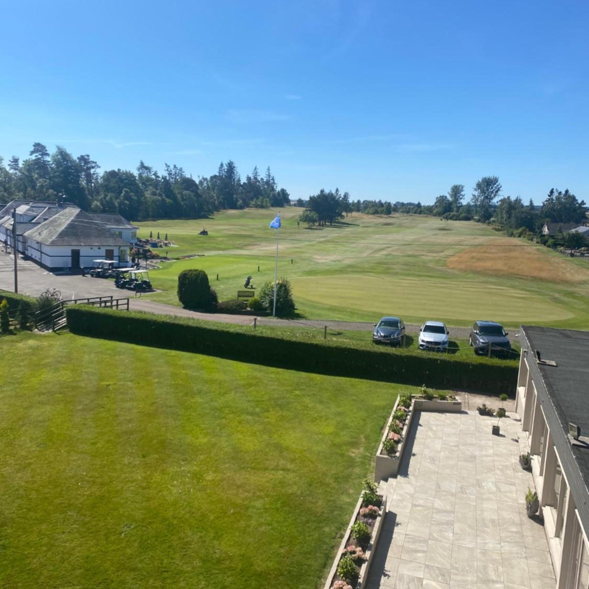 Glenesk Hotel 22/50
