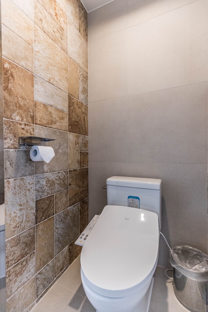 Bluespring Boutique Hotel 43/50