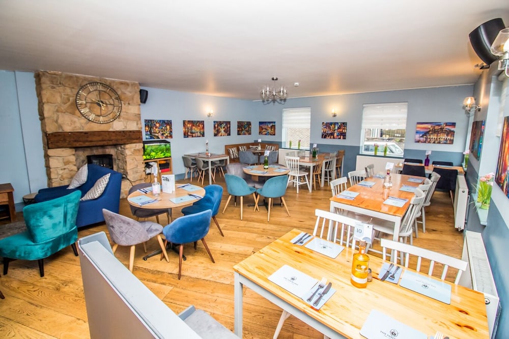 The Saxon Inn 25/50