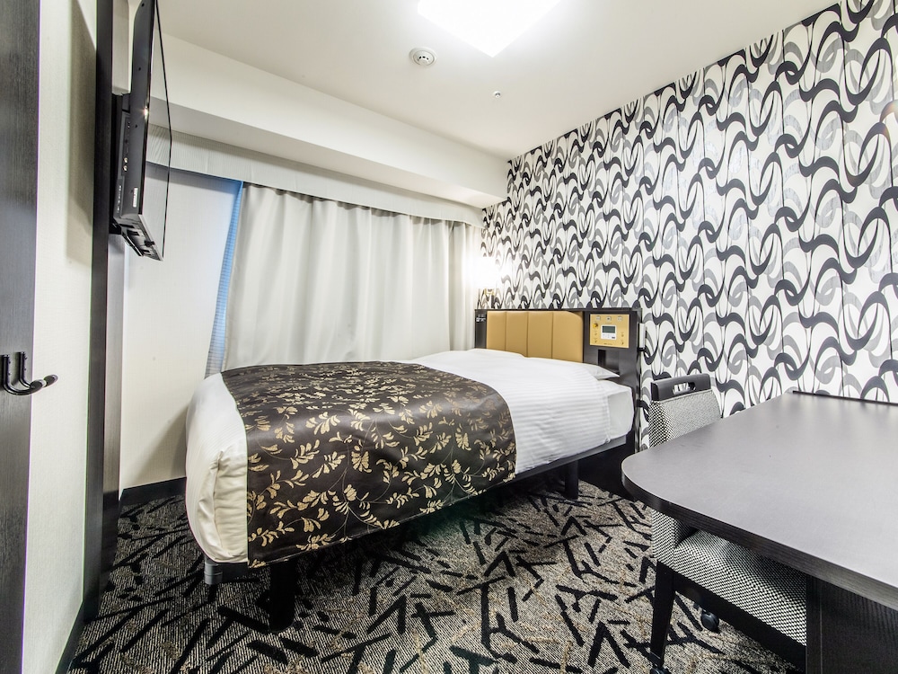 STANDARD, DOUBLE BED