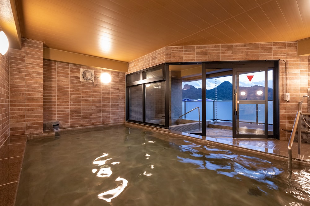 Central Hotel Takeo 22/39