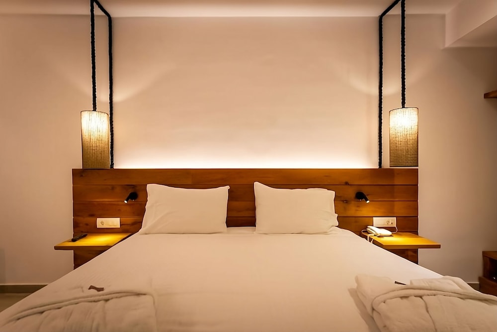 Eleals Boutique Hotel 8/46