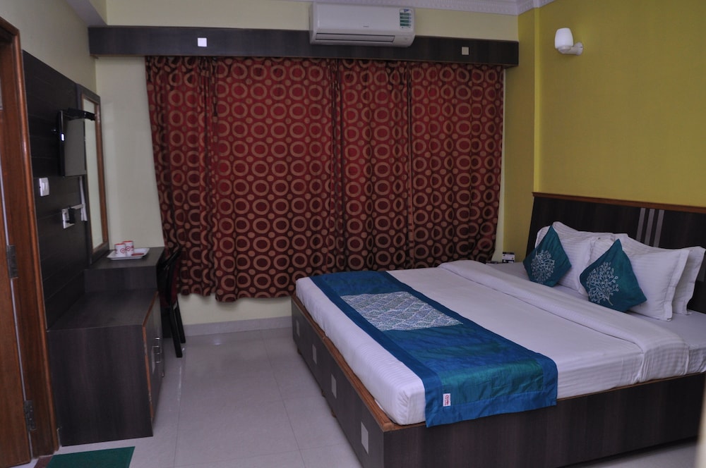 Hotel Ashoka Residency 14/36