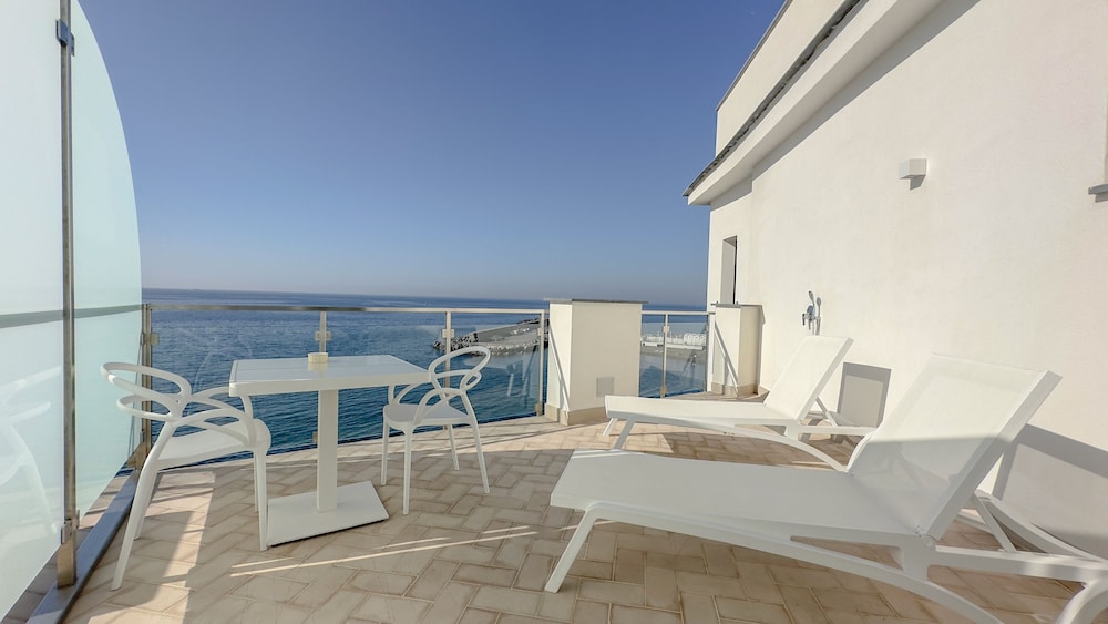 Hotel Giosue A Mare 25/50