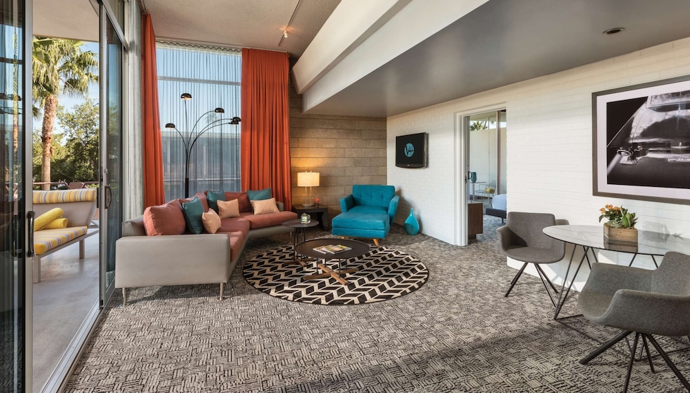 Hotel Valley Ho 58/81