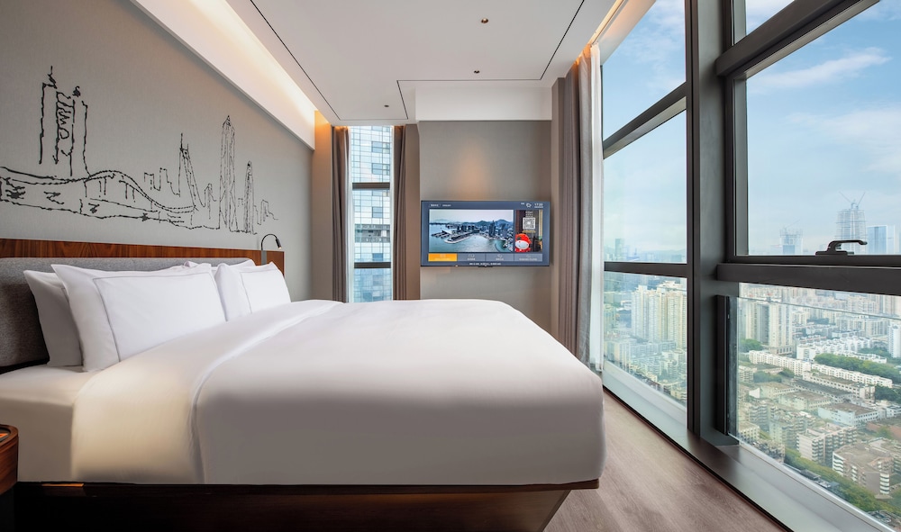 UrCove by Hyatt Shenzhen Bay Nanyou 5/50