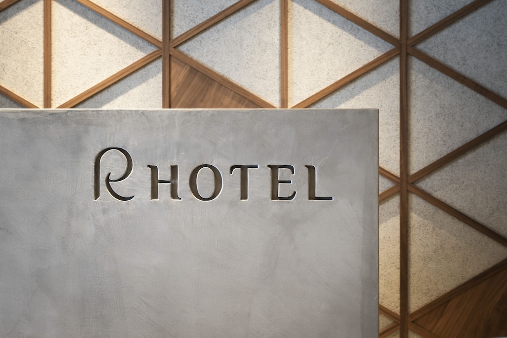 R Hotel Namba South 26/50