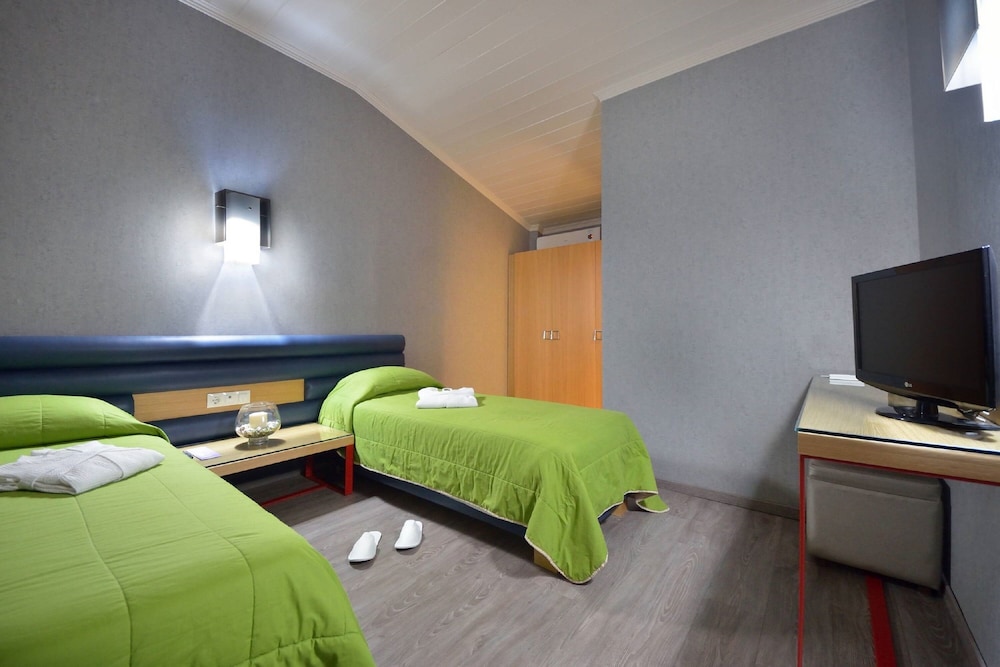 Atrium Hotel Thassos by GHH 17/50