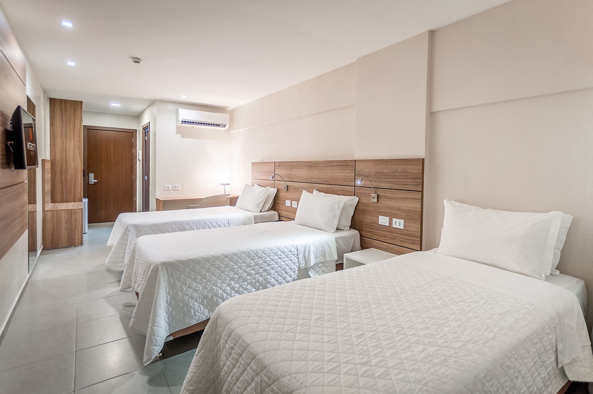 STANDARD, TRIPLE, 1 QUEEN AND 1 SINGLE BED