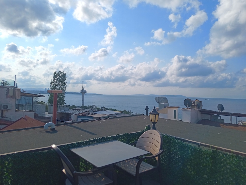 Maritime Hotel Istanbul 70/77
