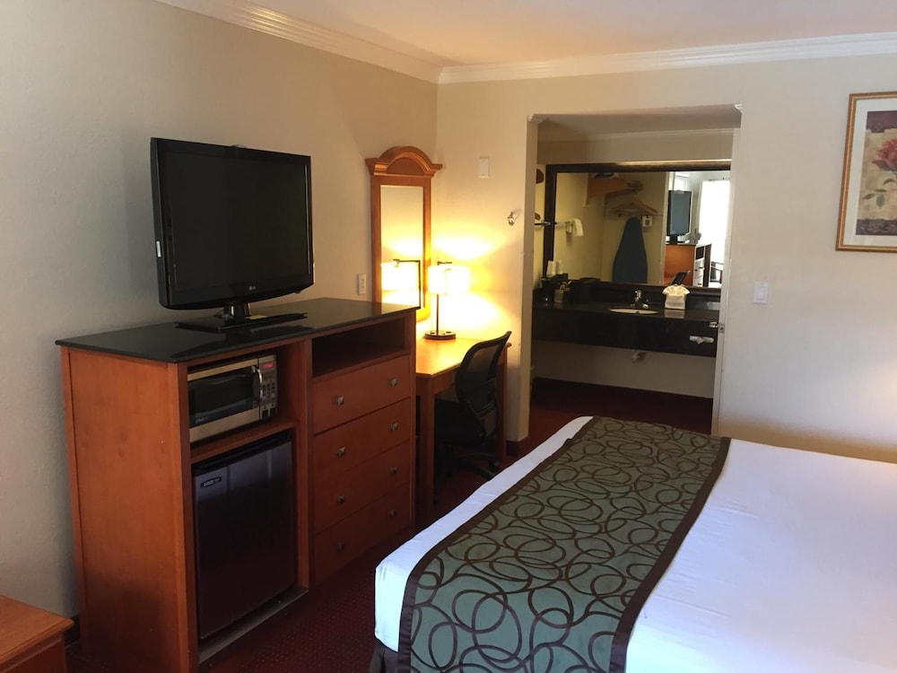 Chula Vista Inn 12/61