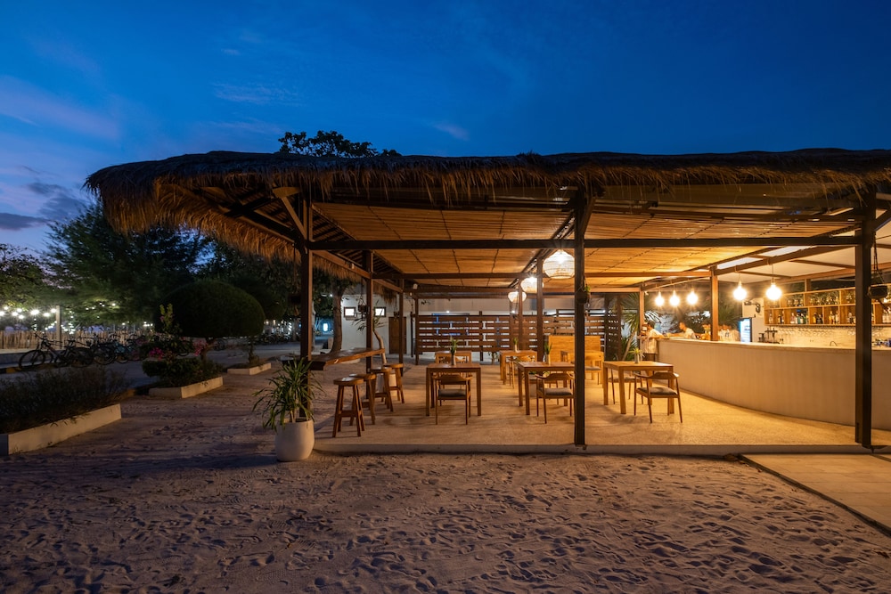 Gili Teak Resort 54/57