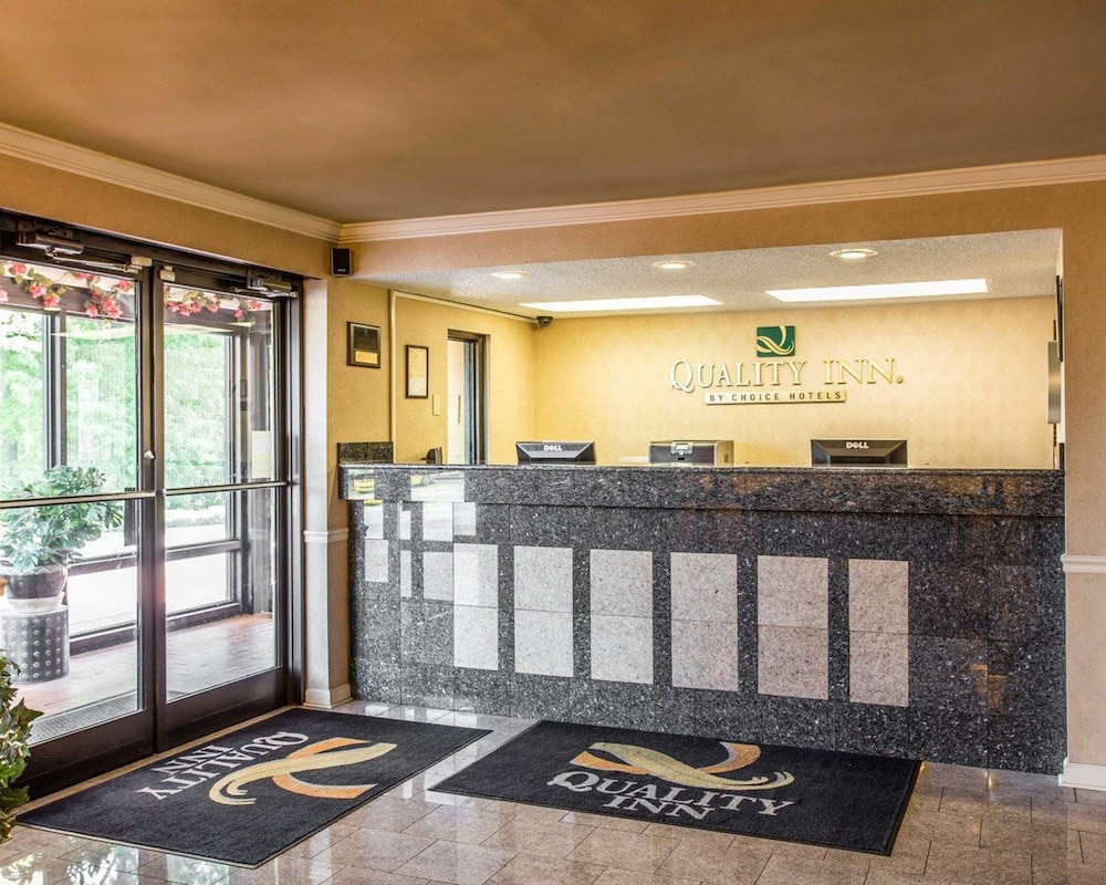 Quality Inn Fort Jackson 9/40
