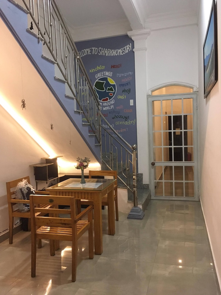 Shark Hotel - Hostel 37/50