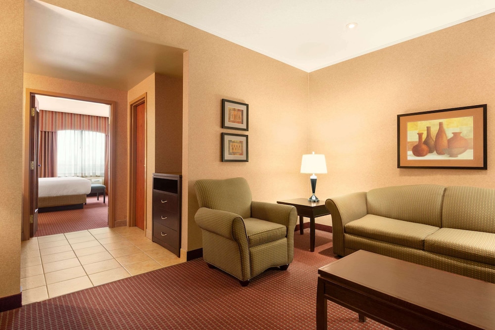 Days Inn by Wyndham Swift Current 31/41