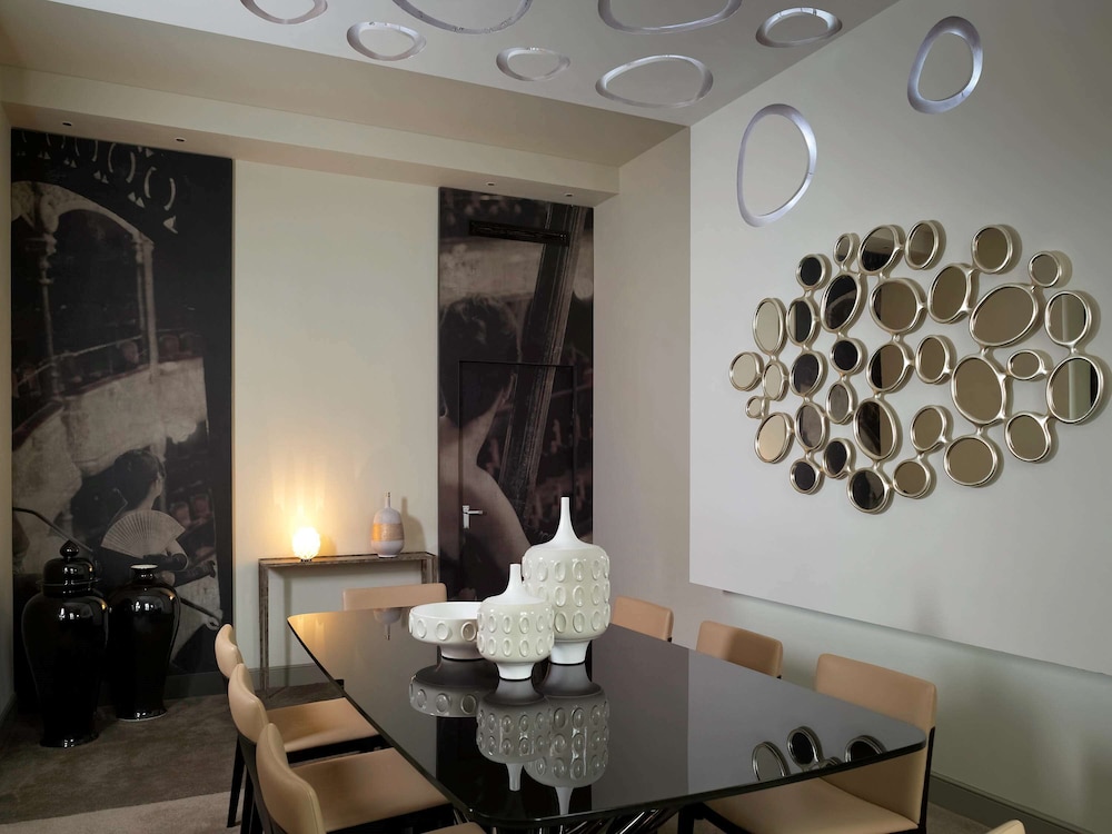 Sofitel London St James 50/70