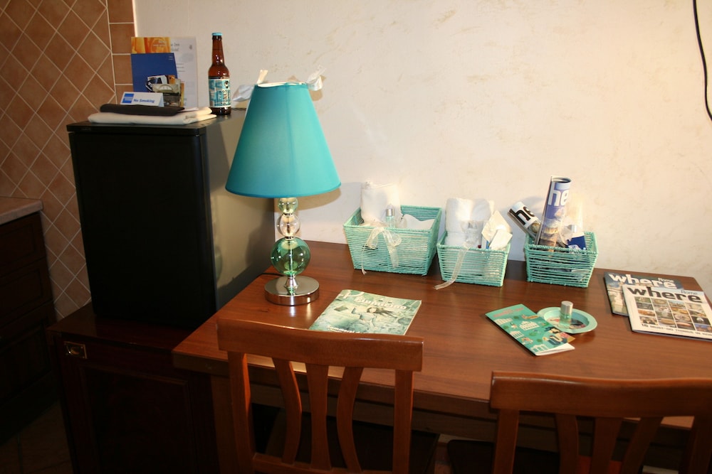 Euro House Inn Airport Hotel Residence 60/72