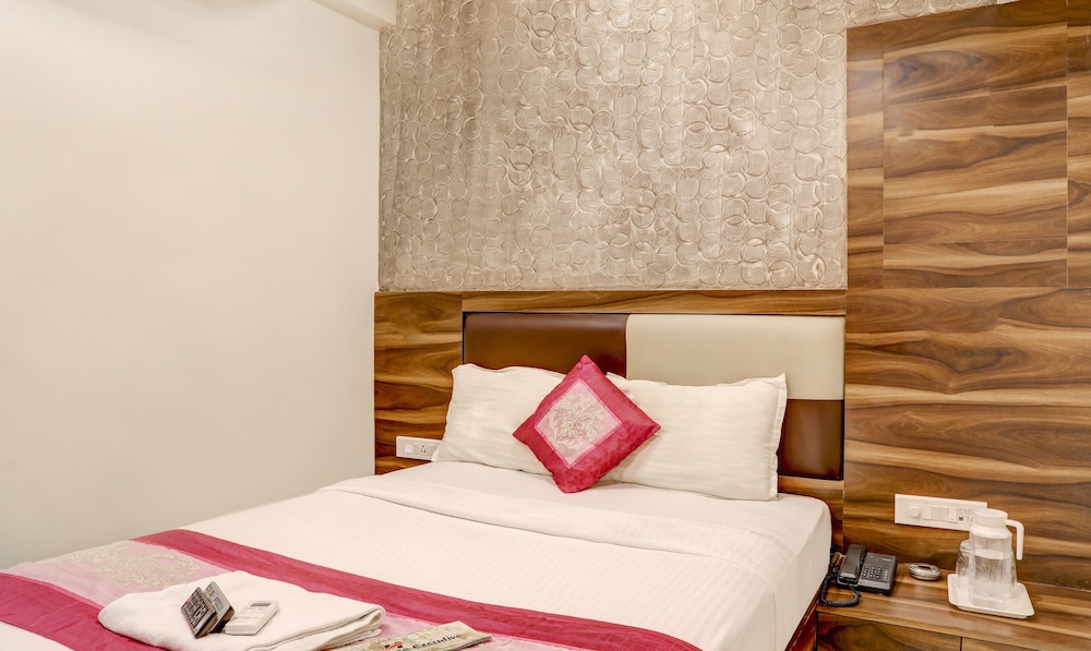 Hotel Plaza Executive 9/20