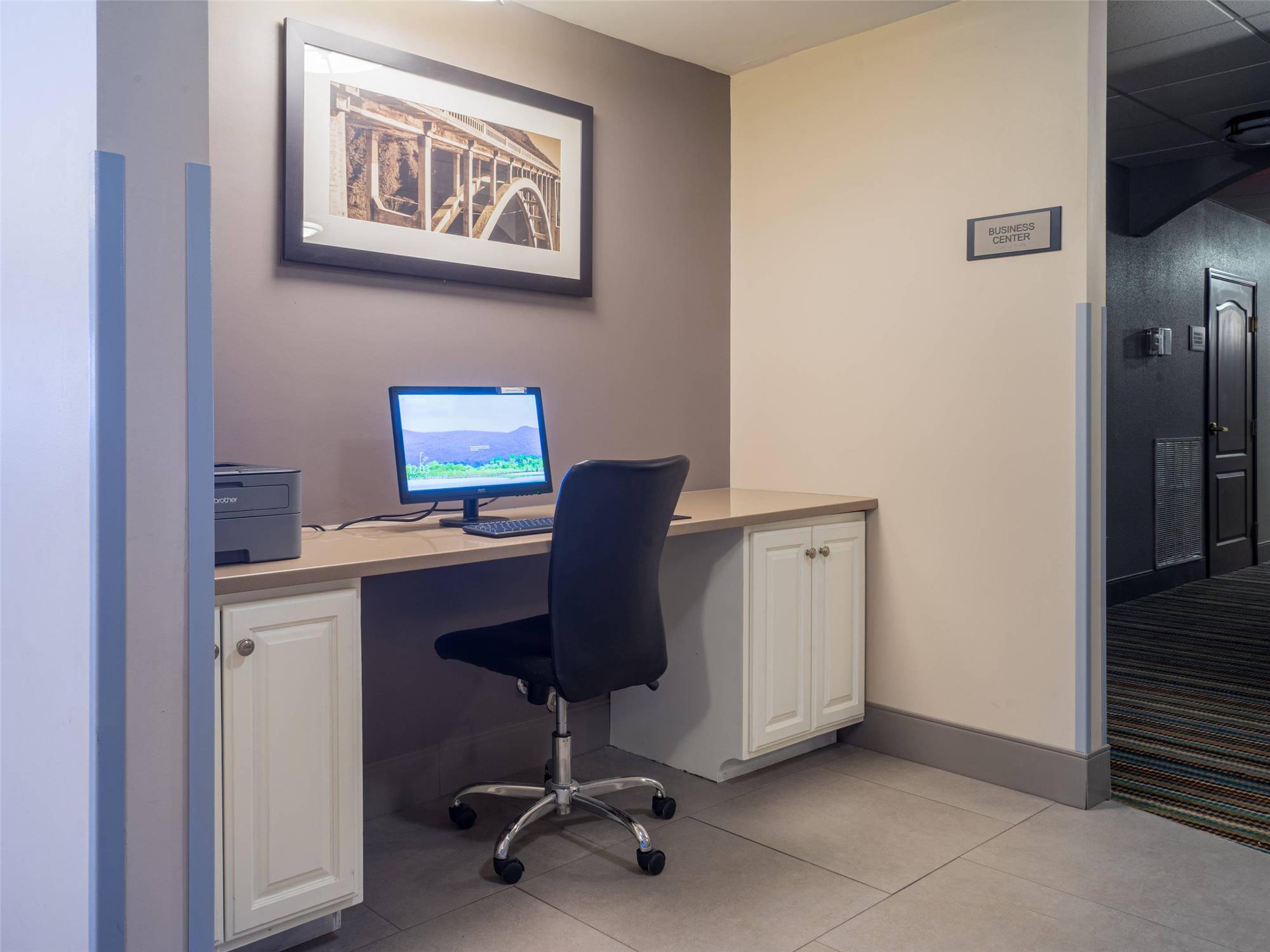 Country Inn & Suites By Radisson, Doswell (Kings Dominion), VA 35/39