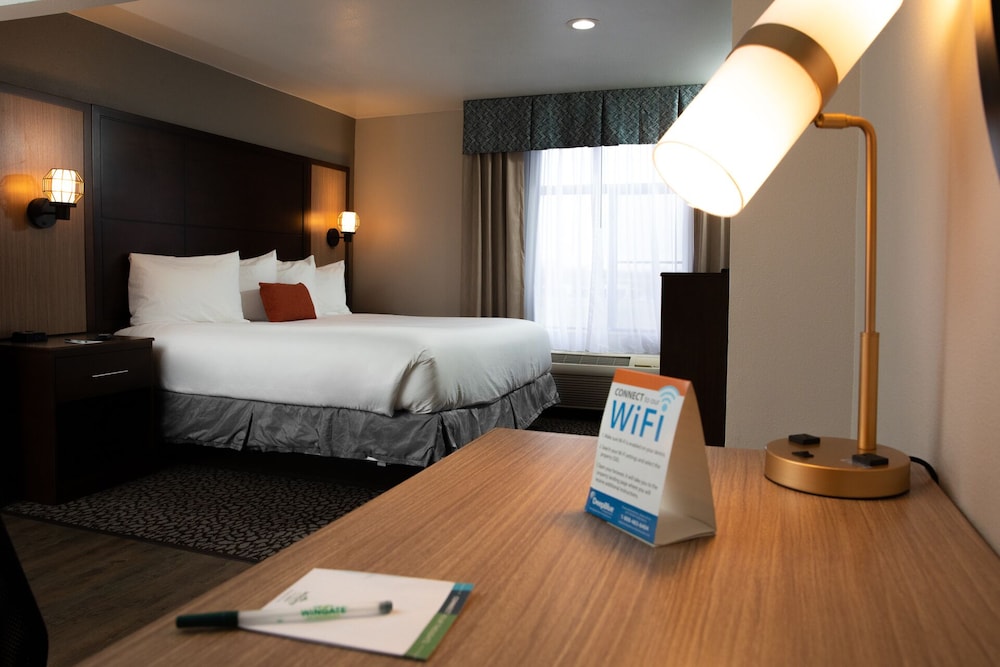 Spark by Hilton DFW North 10/60