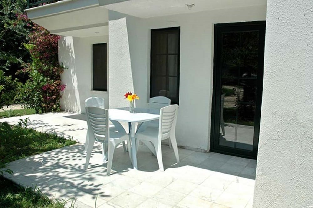 Club Mel Holiday Resort 25/48