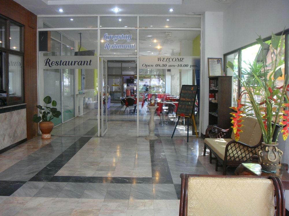 Jomtien Longstay Hotel 36/45