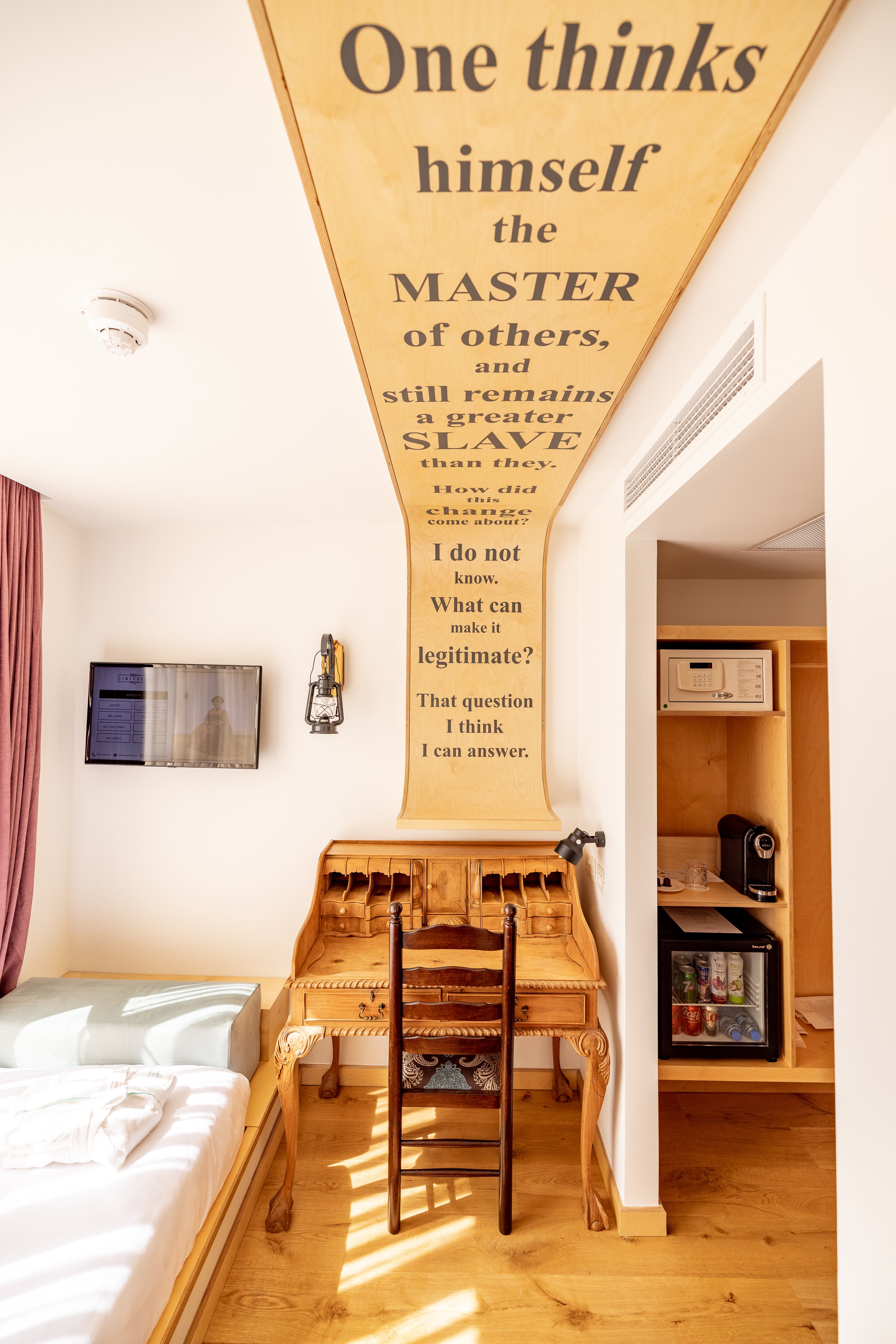 Limehouse Library Hotel 98/107
