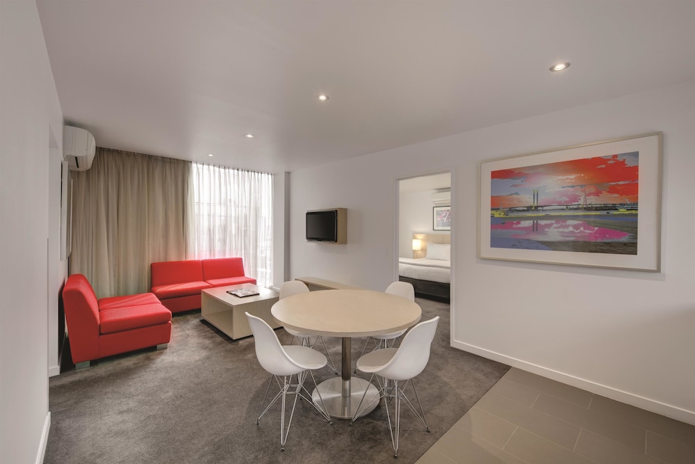 Travelodge Hotel Melbourne Docklands 40/61