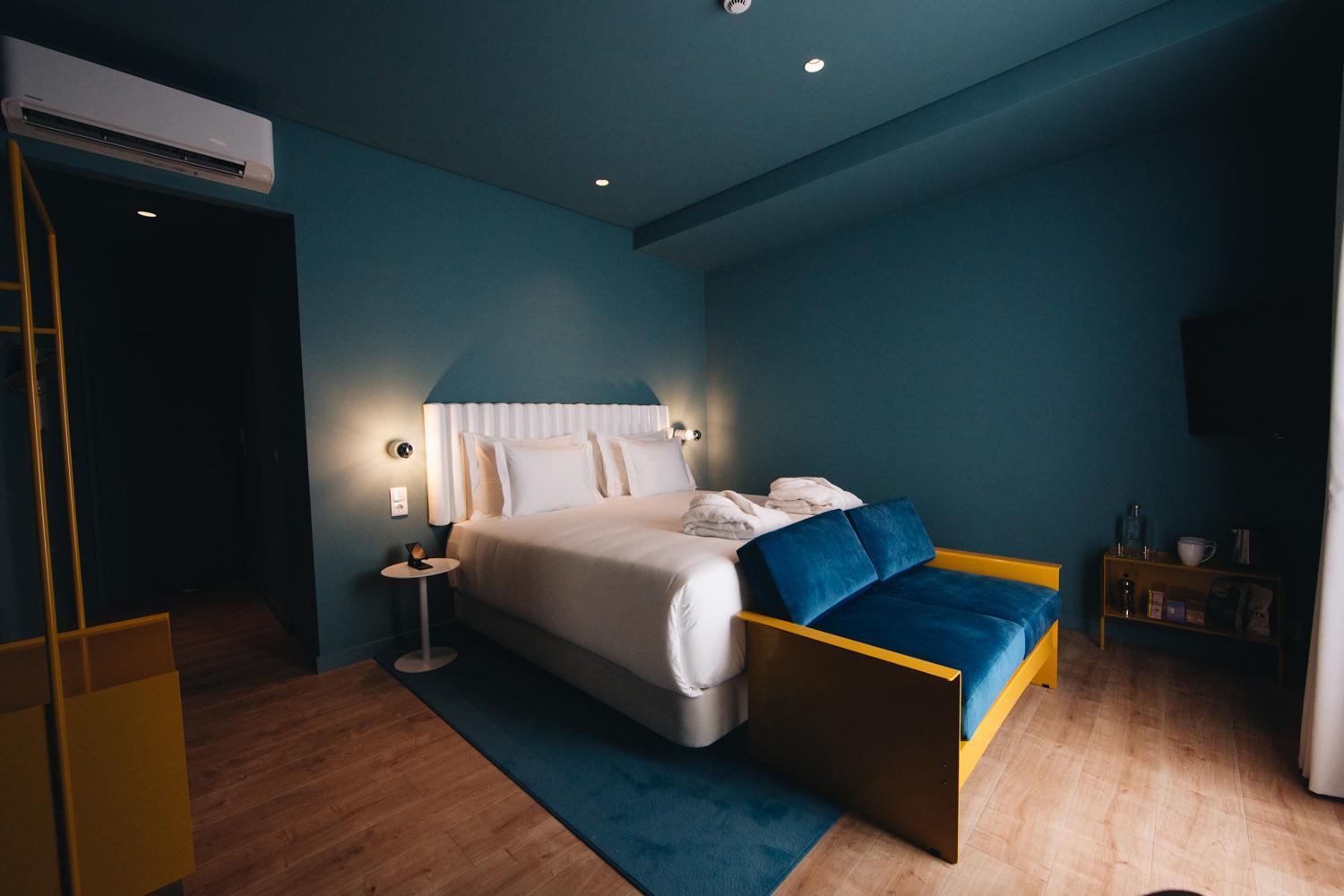 Premium, Double Bed, River View, Balcony