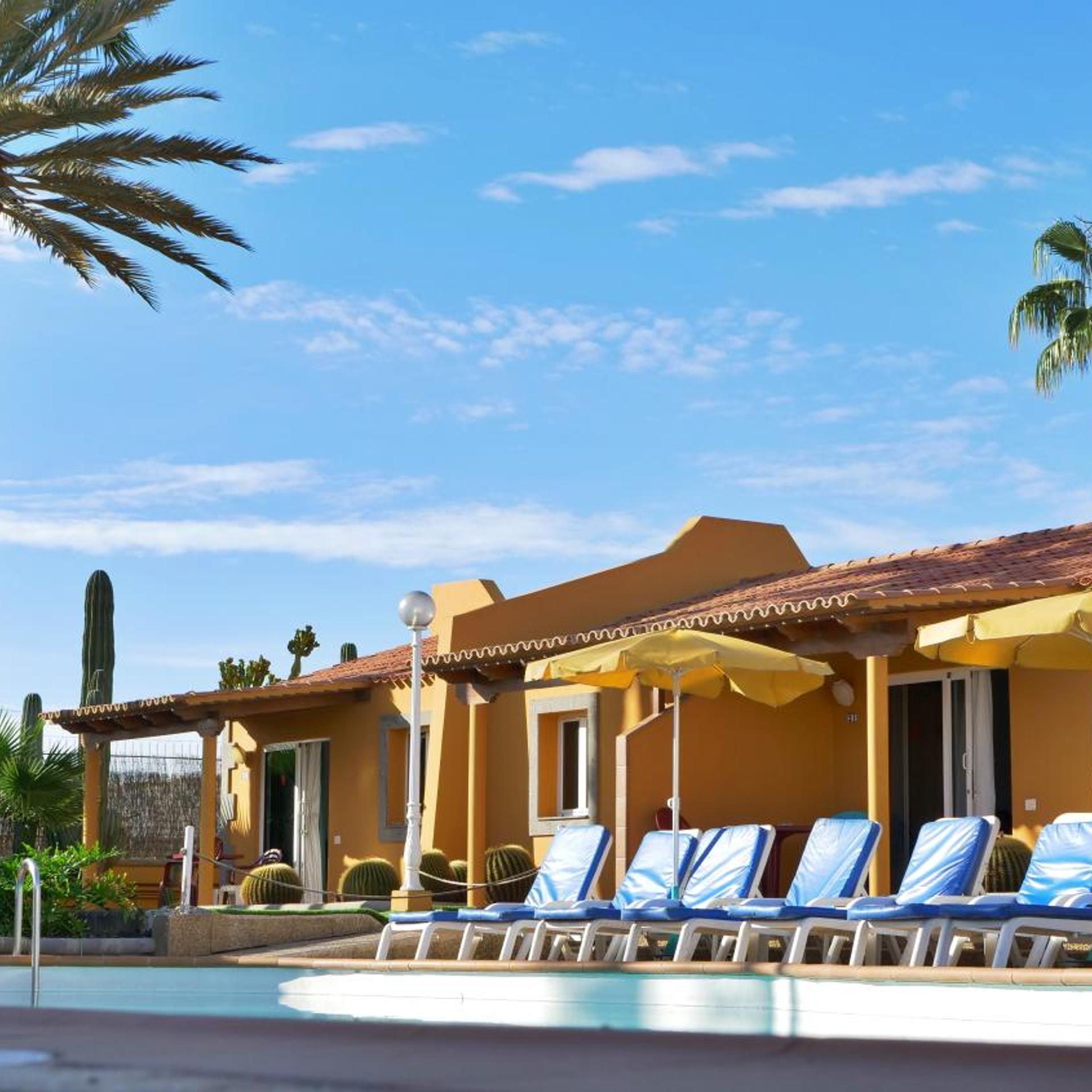 Los Almendros - Adults Only 33/37