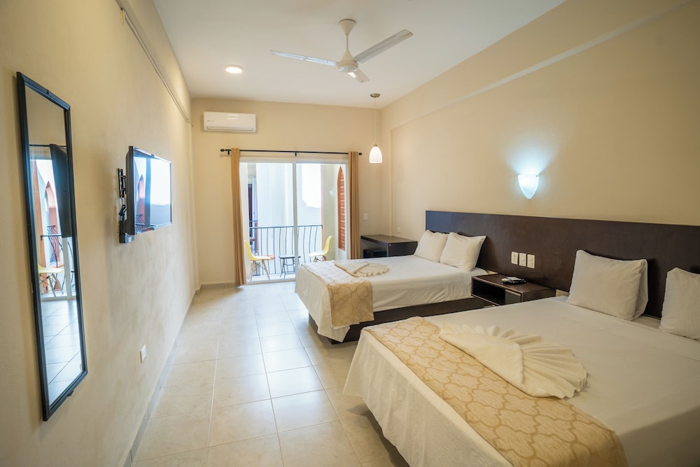 Sahara Hotel 23/71