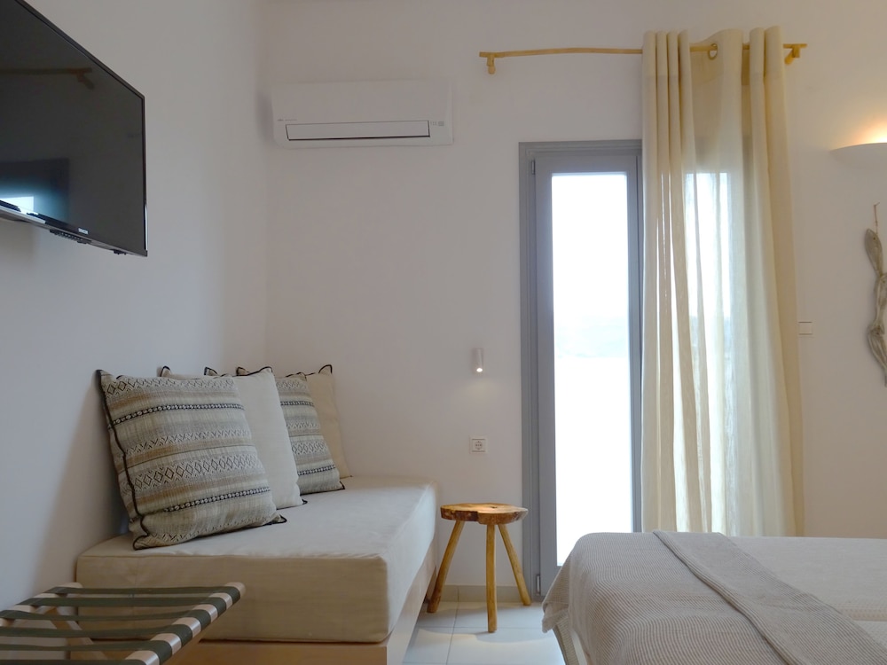 Paros Bay 34/64