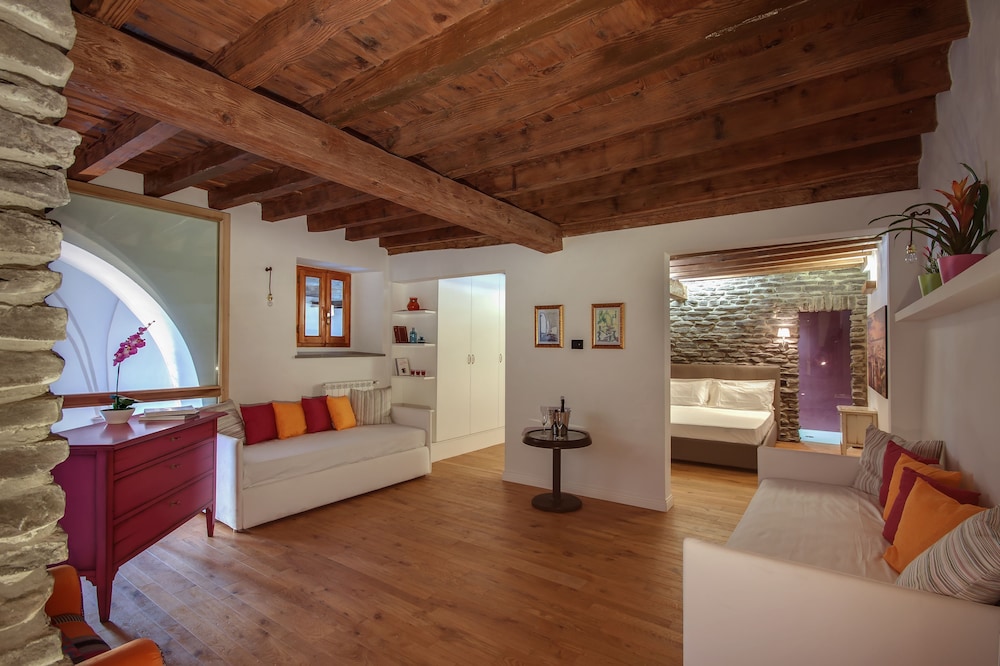 D Epoca Borgo Albizi Residence 21/30