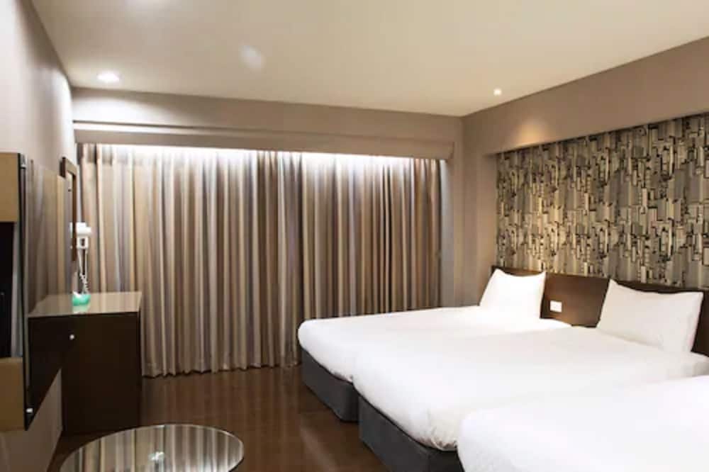 Vip Hotel 14/37
