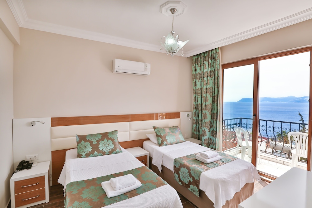 ROOM, DOUBLE OR TWIN BED, SEA VIEW