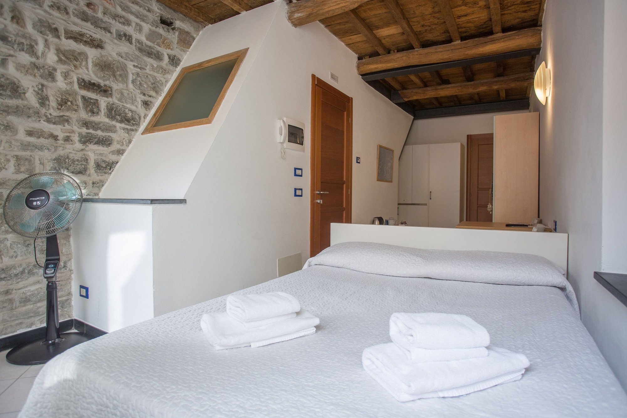 ROOM, DOUBLE BED, SEA VIEW, BALCONY