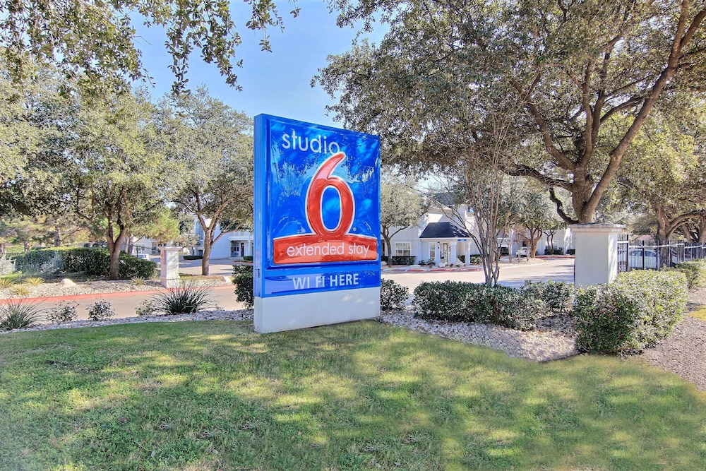 Studio 6 Extended Stay - Austin, TX - Midtown 51/59
