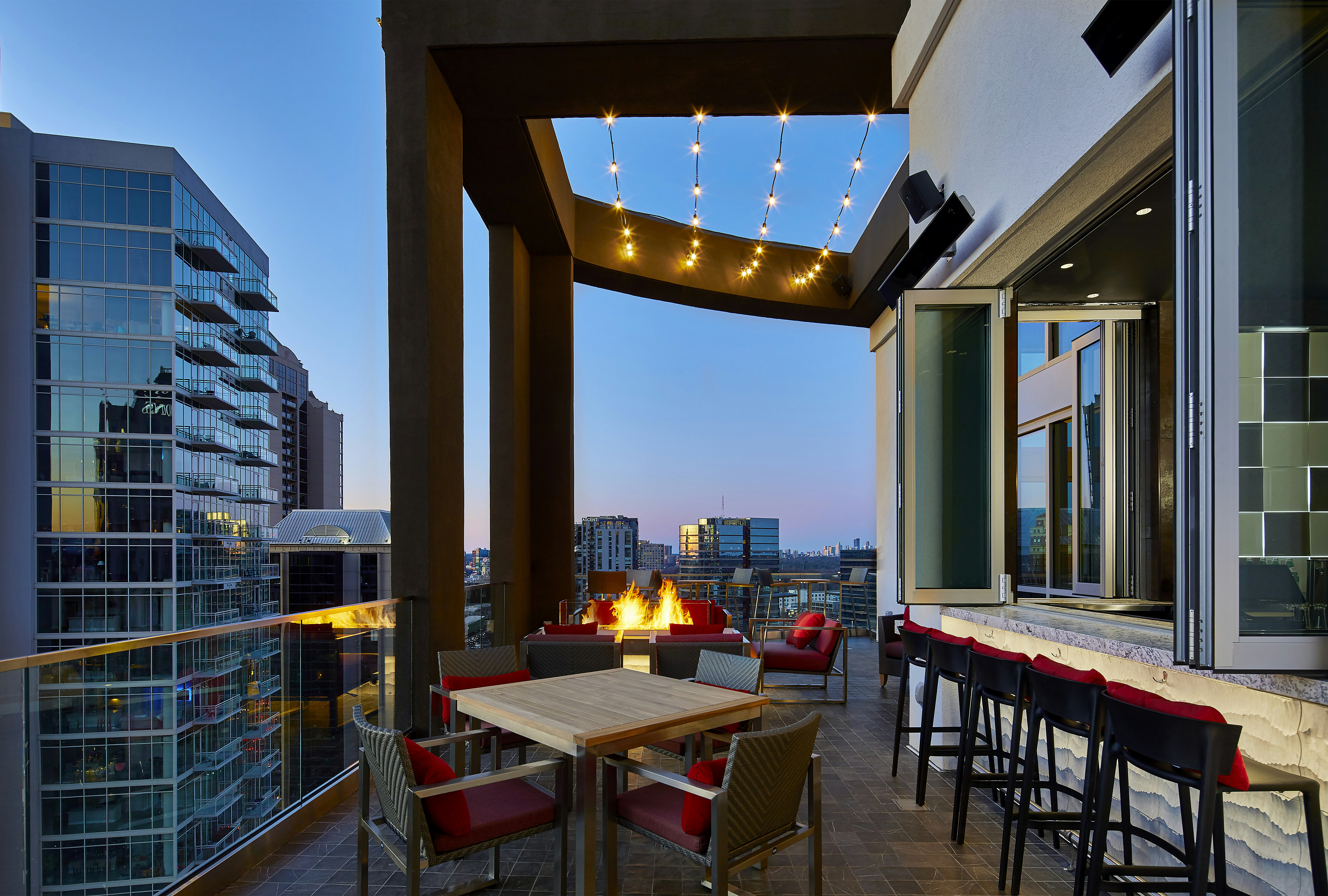 Hampton Inn and Suites Atlanta Midtown 39/53