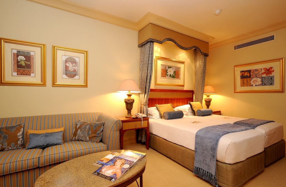 CLASSIC, KING BED