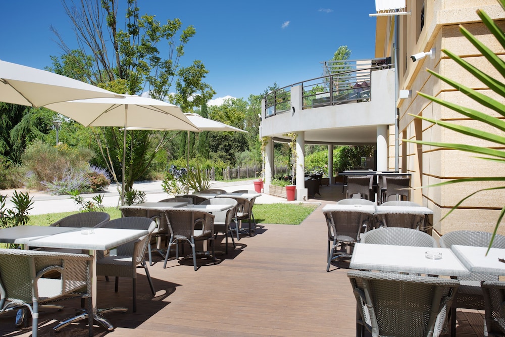 Suite Home Aix en Provence Bouc Bel Air 37/58