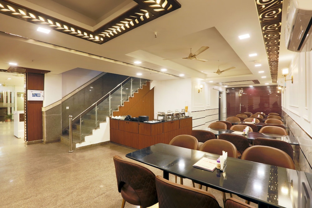 Hotel Chanakya Inn photo4