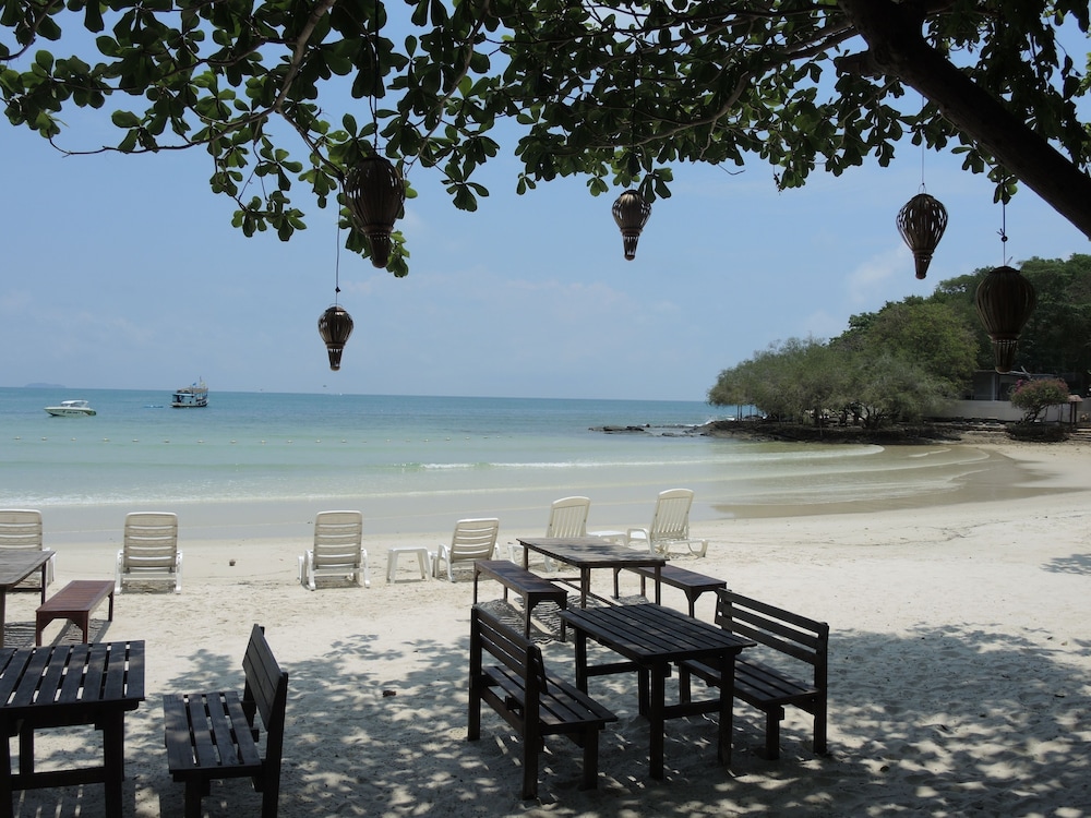 The C Samet Beach Resort 65/78