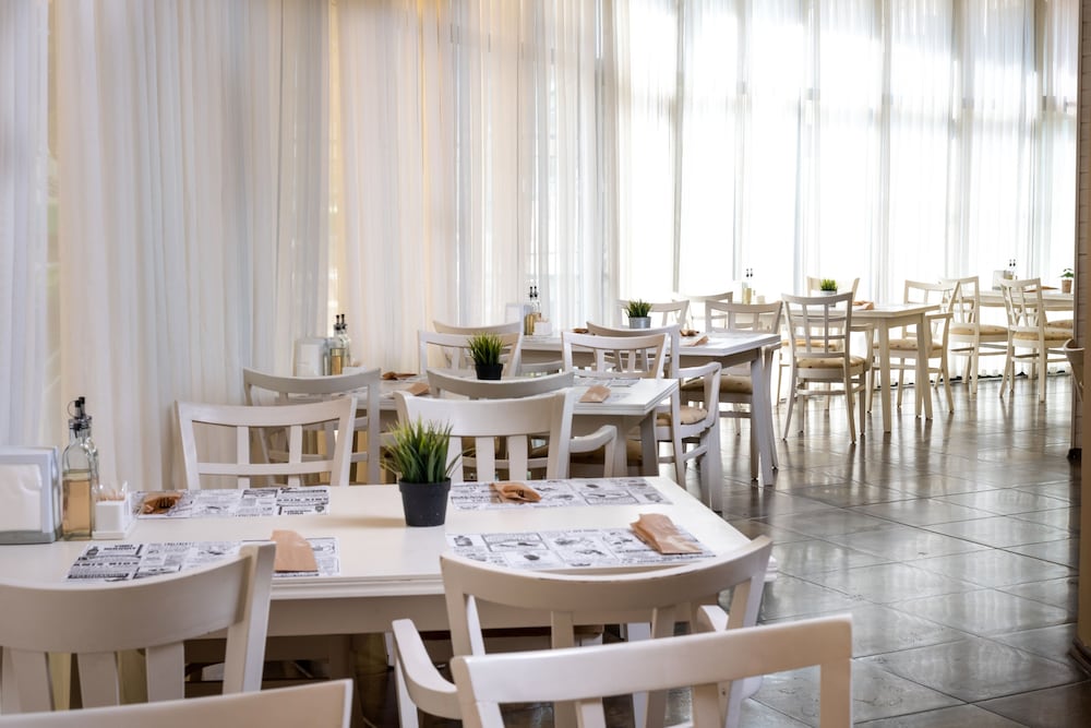 Palm Beach Hotel - All Inclusive with Free beach package & Private Beach 35/50