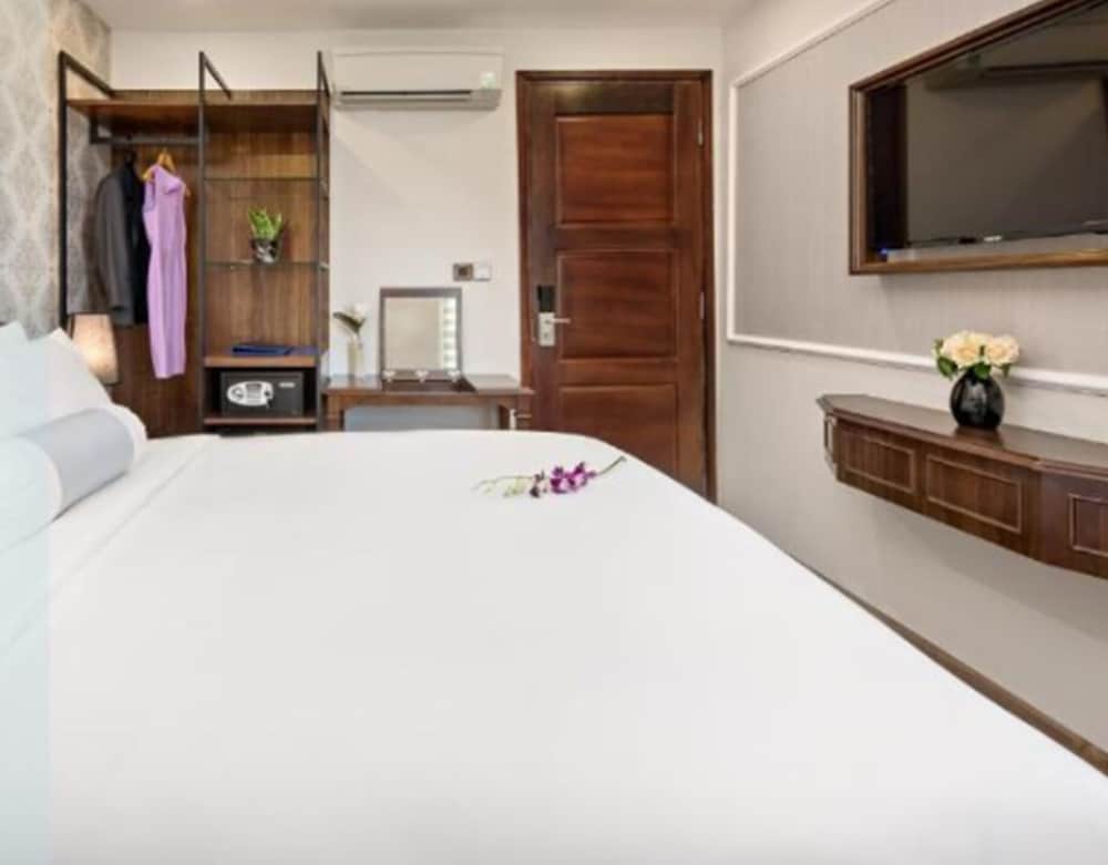 Halina Hotel & Apartment 18/48