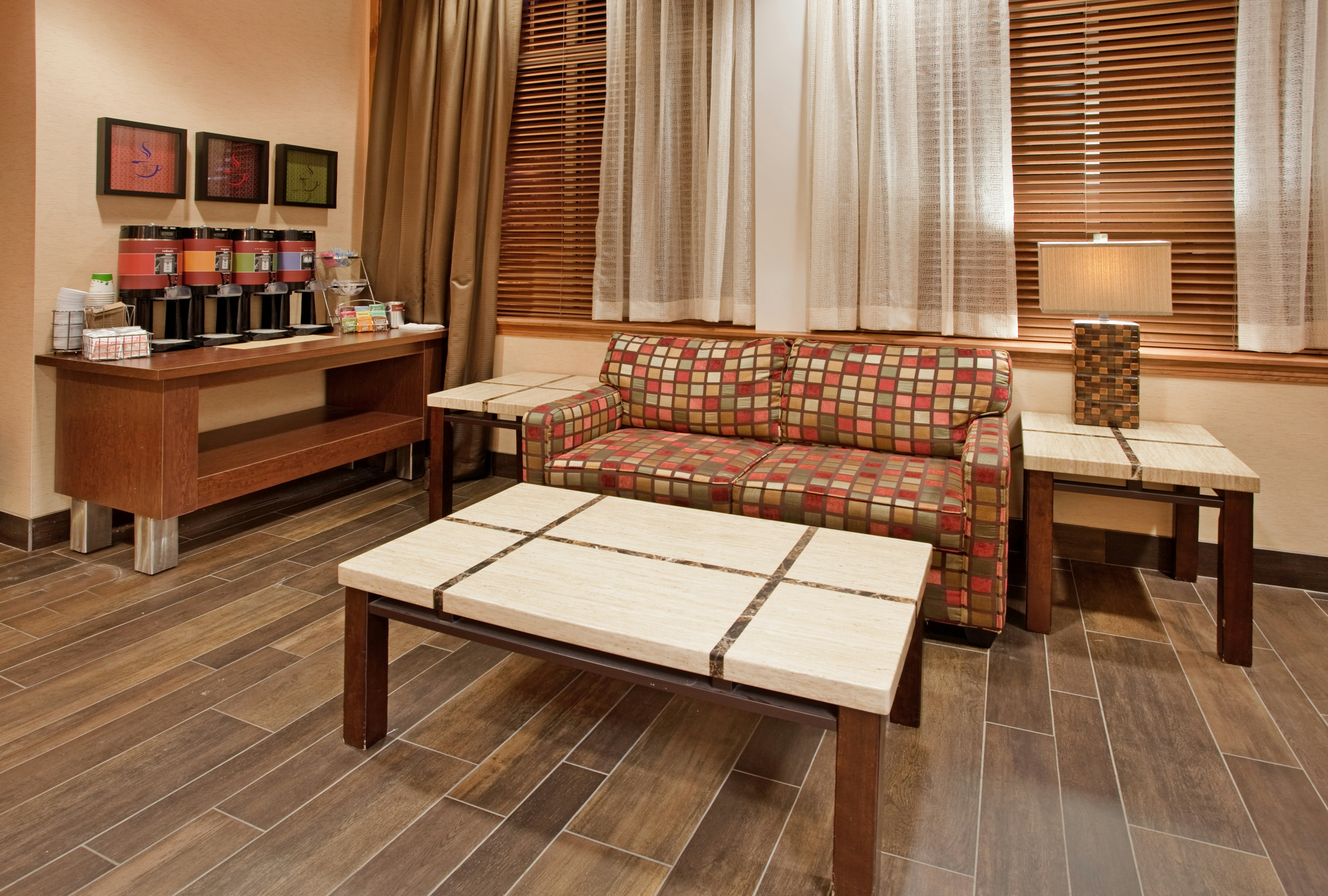 Hampton Inn Deadwood At Tin Lizzie Gaming Resort Sd 19/39