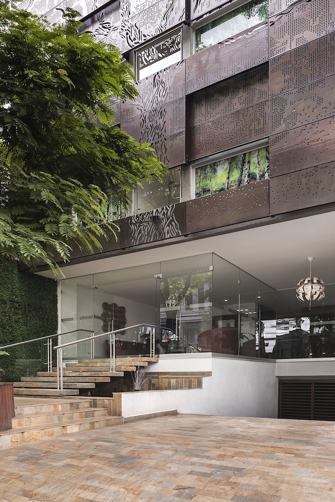Hotel Madeiro 5/64