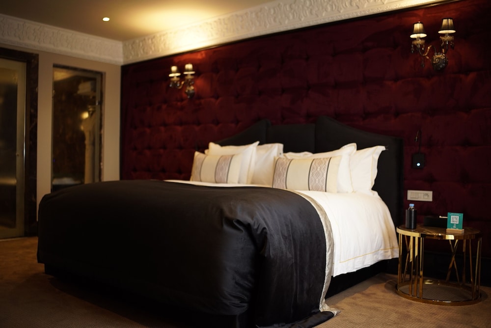 LE CASABLANCA HOTEL 36/61