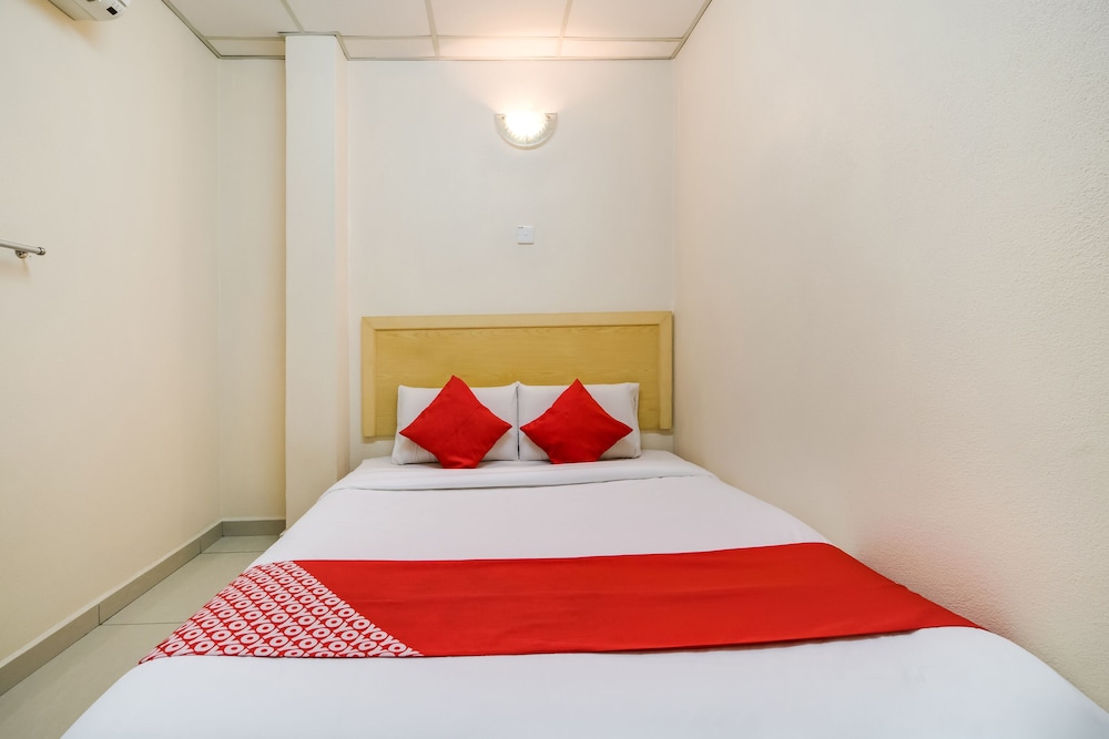 River Inn Hotel Penang 8/20